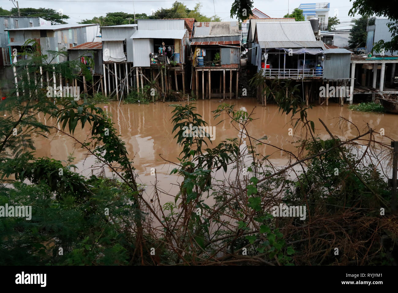 Mekong Delta. Schlechte Häuser. Chau Doc Vietnam. Stockfoto