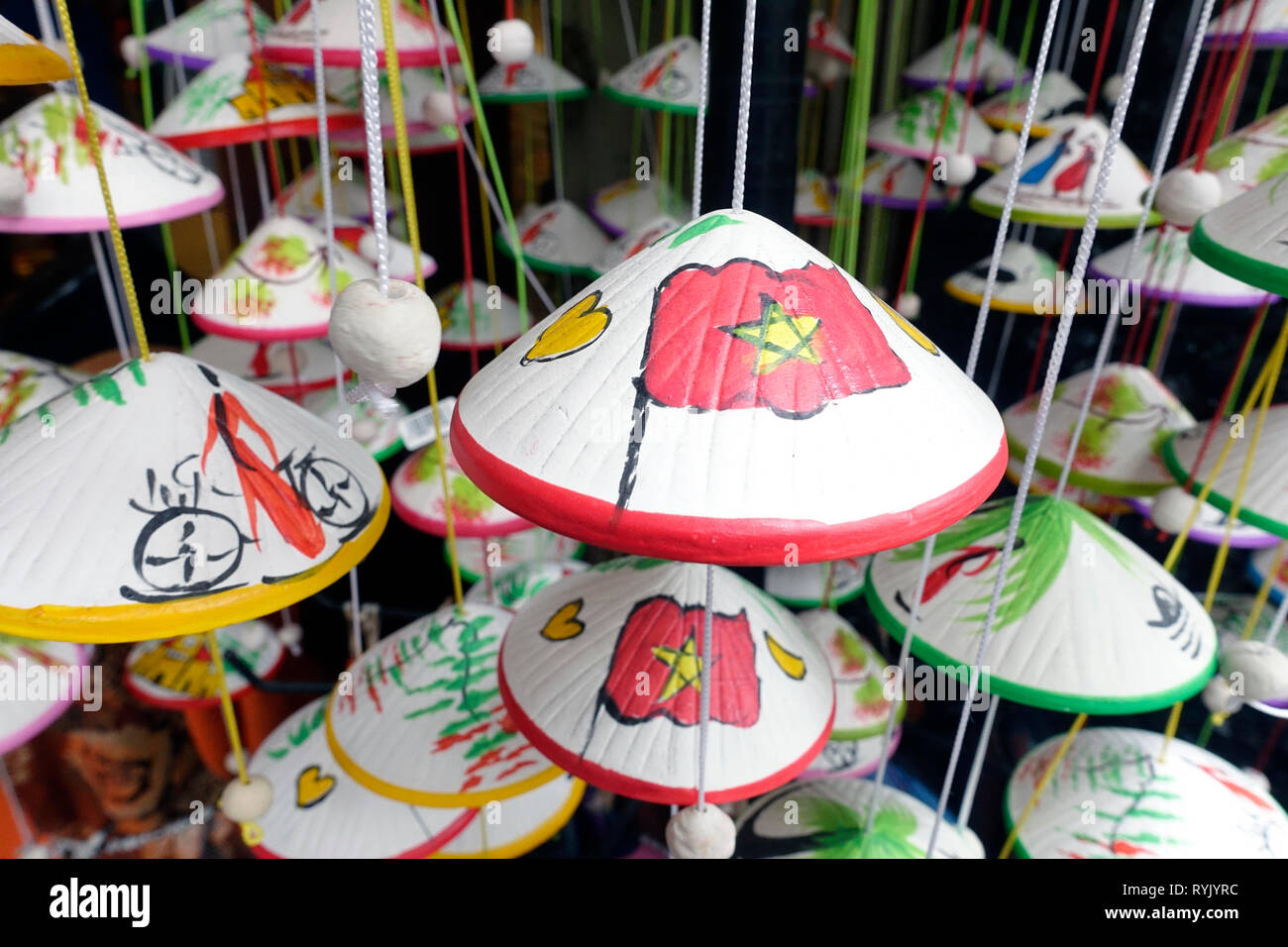 Souvenir vietnamesischen konischen Hüten. Ho Chi Minh City. Vietnam. Stockfoto