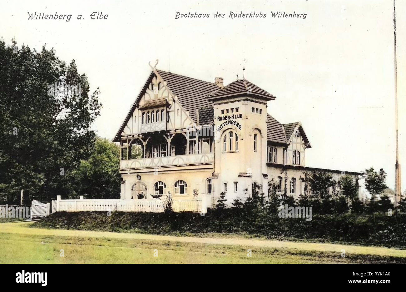Rudern Vereine in Deutschland, Gebäude in Wittenberg, 1913, Sachsen-Anhalt, Lutherstadt Wittenberg, Bootshaus des Ruderclubs Stockfoto