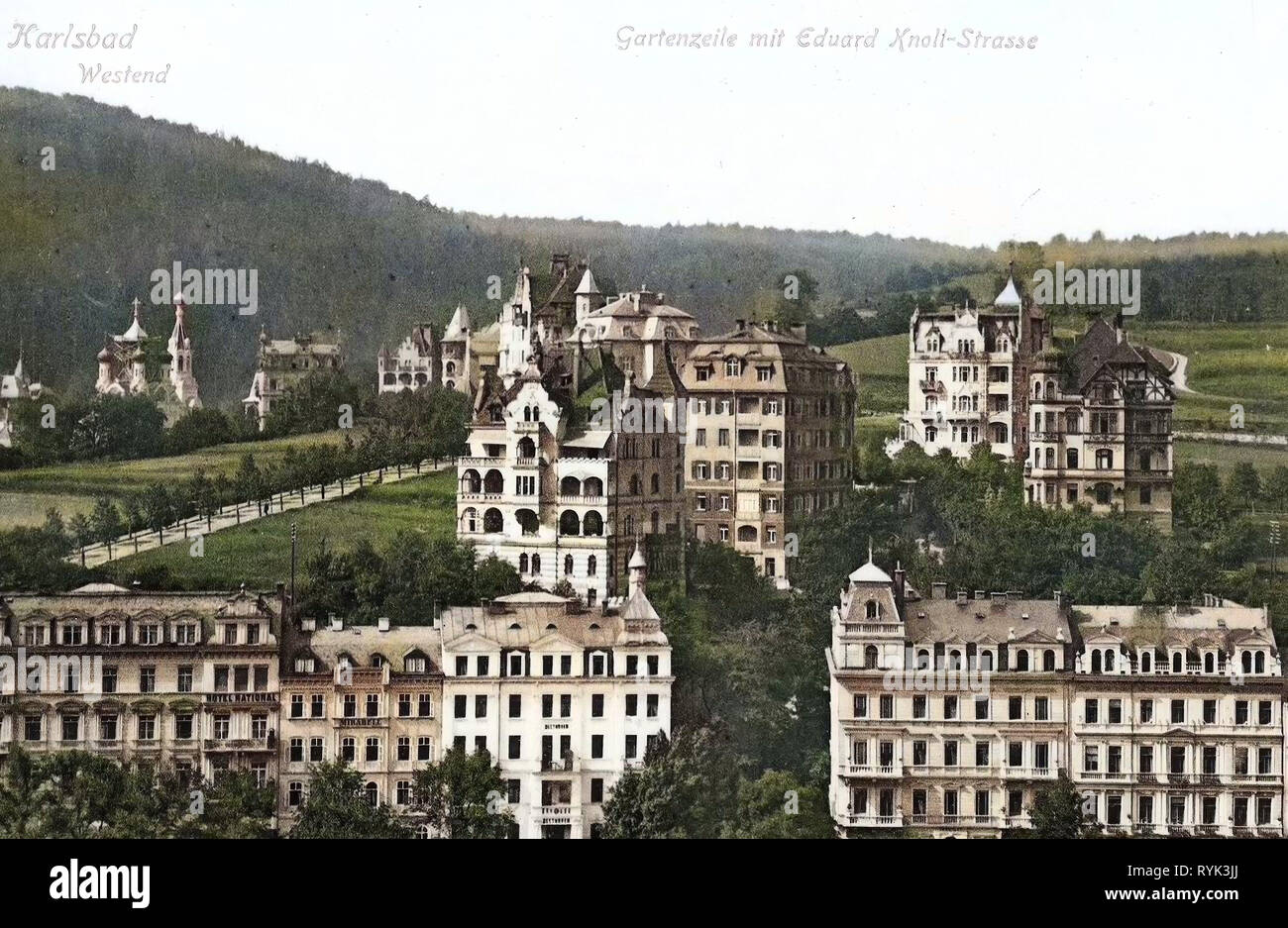 Gebäude in Karlovy Vary, Orthodoxe Kirche der Heiligen Peter und Paul, 1914 in Karlsbad, Karlsbad, Karlsbad, Gartenzeile mit Eduard Knoll Straße, Tschechische Republik Stockfoto