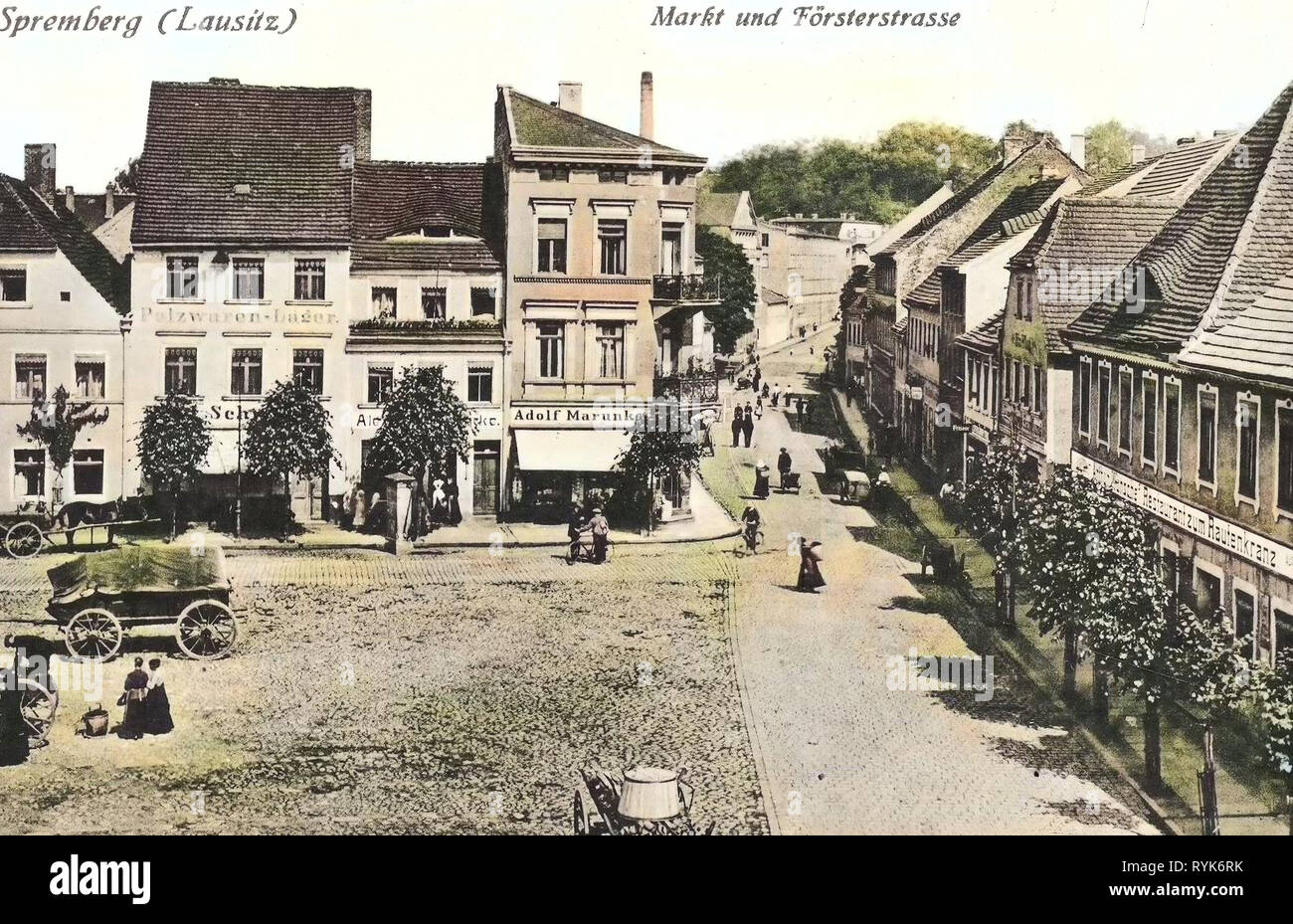 Marktplätze in Brandenburg, Gebäude in Spremberg, Planwagen, Geschäfte in Brandenburg, Restaurants in Brandenburg, 1918, Brandenburg, Spremberg, Markt mit Försterstraße Stockfoto