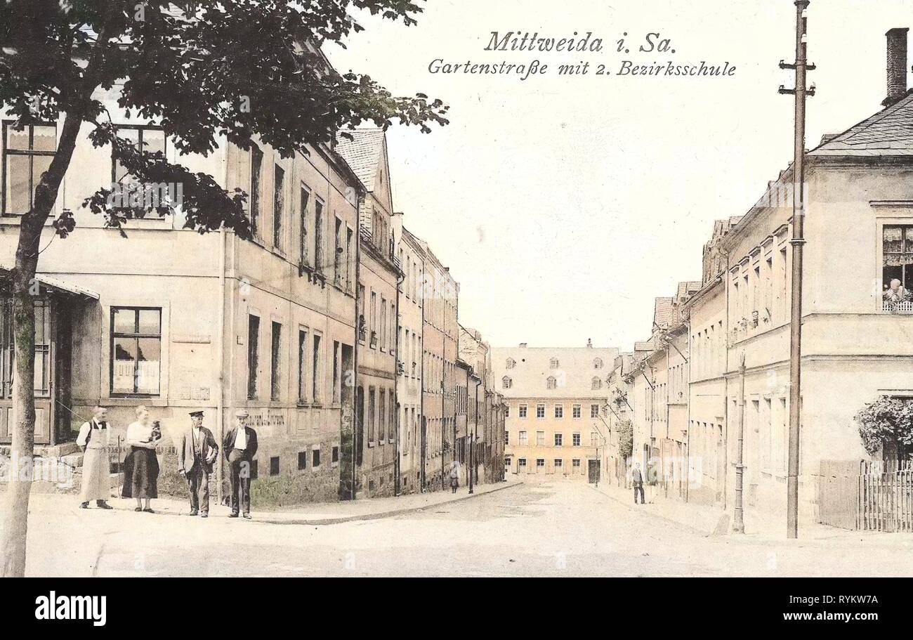 Gebäude in Mittweida, Schulen im Landkreis Mittelsachsen, 1921, Landkreis Mittelsachsen, Mittweida, Gartenstraße biegen, Deutschland Stockfoto