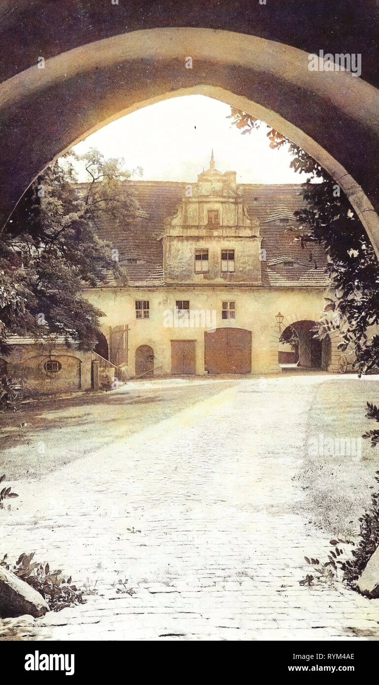 Schloss Strehla, Schloss Tore in Sachsen, 1908, Landkreis Meißen, Strehla, Schloßhof, Deutschland Stockfoto
