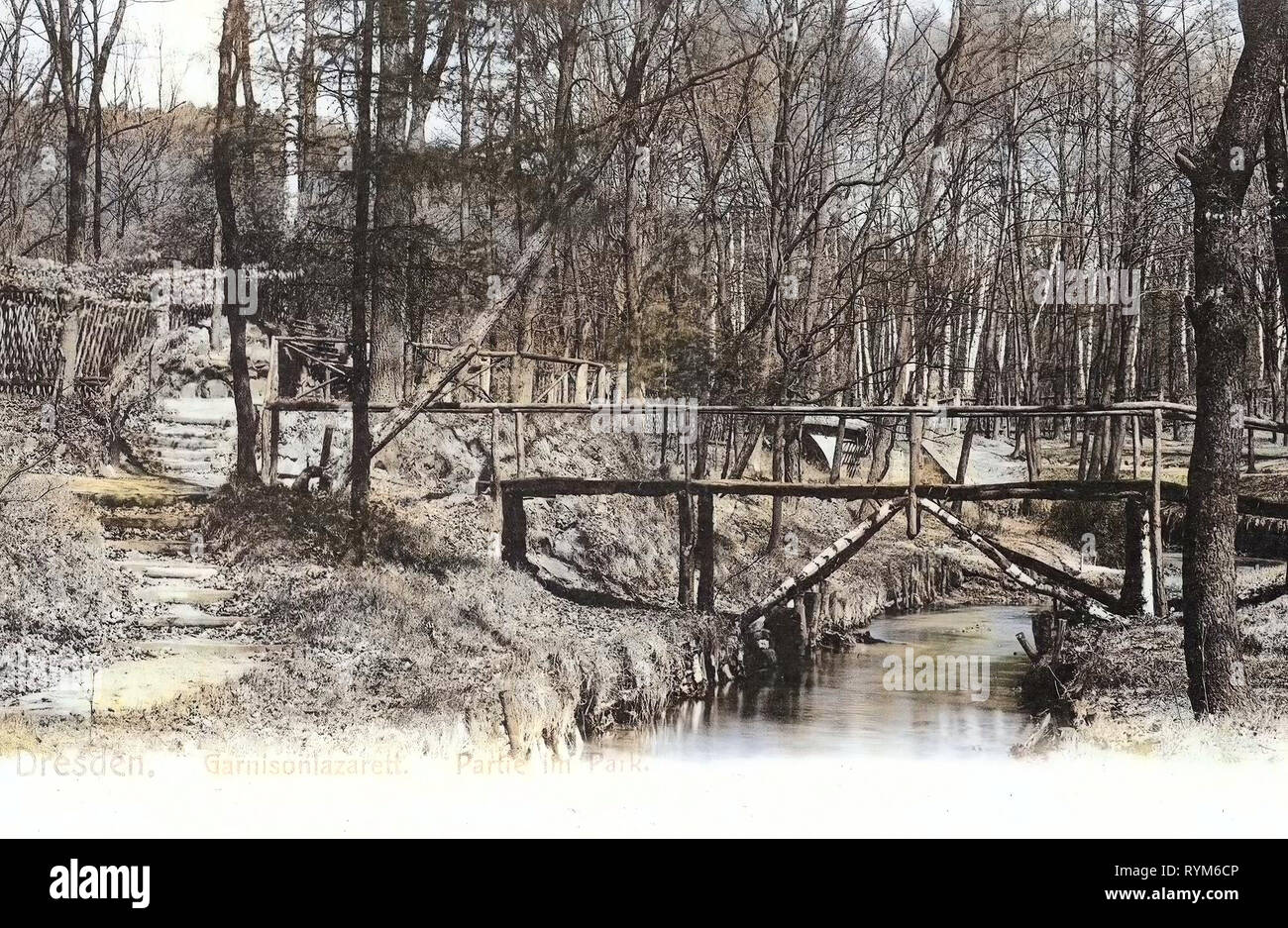 Garnisonslazarett Dresden, Gärten und Parks in Dresden, Brücken, 1903 in Dresden, Dresden, im Park des Garnisonslazarettes, Deutschland Stockfoto