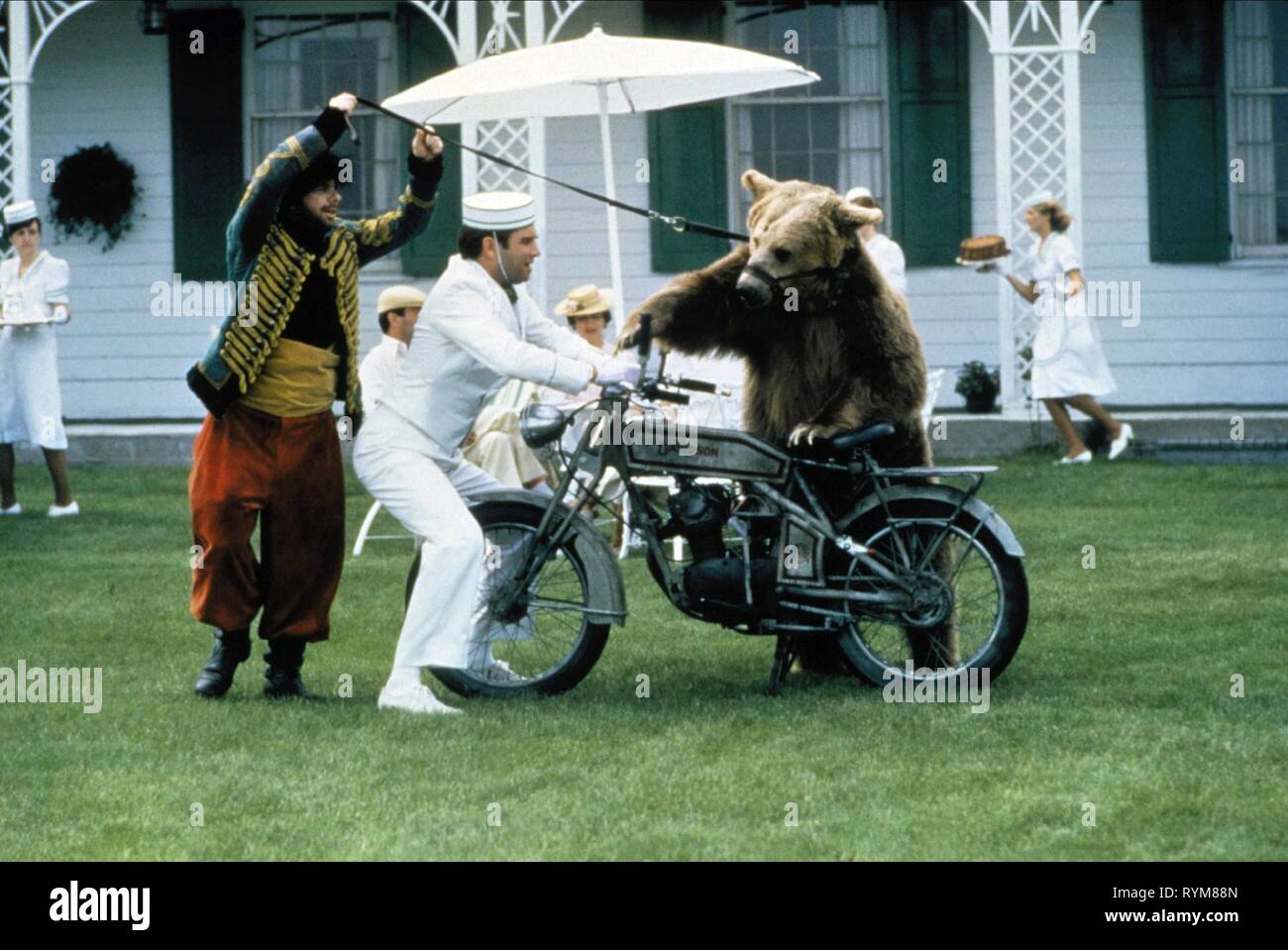 SHAWN, Brücken, Bär, DAS HOTEL NEW HAMPSHIRE, 1984 Stockfoto
