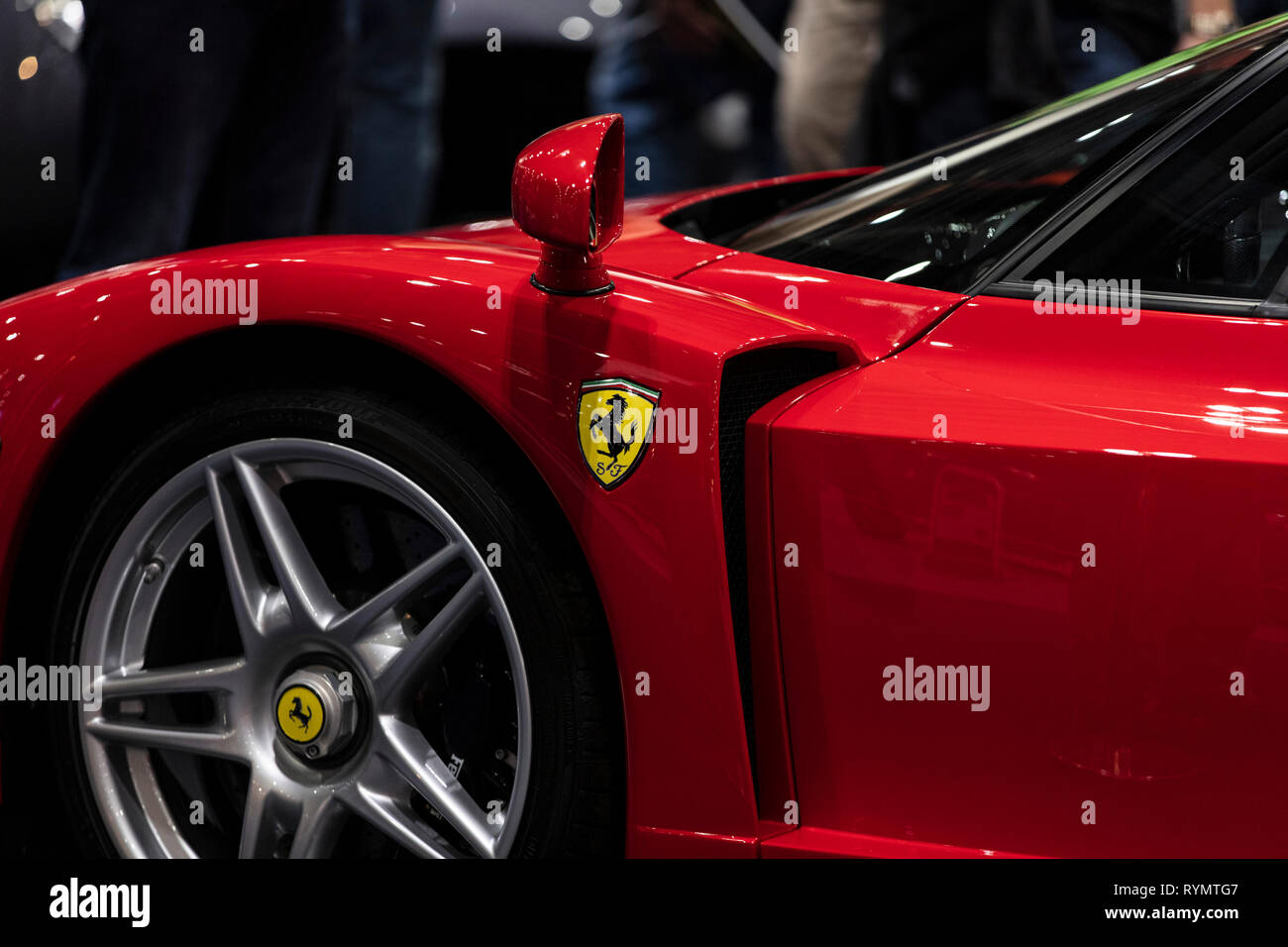 LONDON, Großbritannien - 18.Februar 2018: ein Ferrari Sportwagen im Classic Car Show in London Stockfoto
