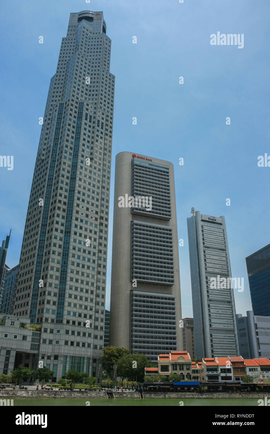 Blick Richtung Raffles Place von Kaiserin Rasen, Singapur Stockfoto