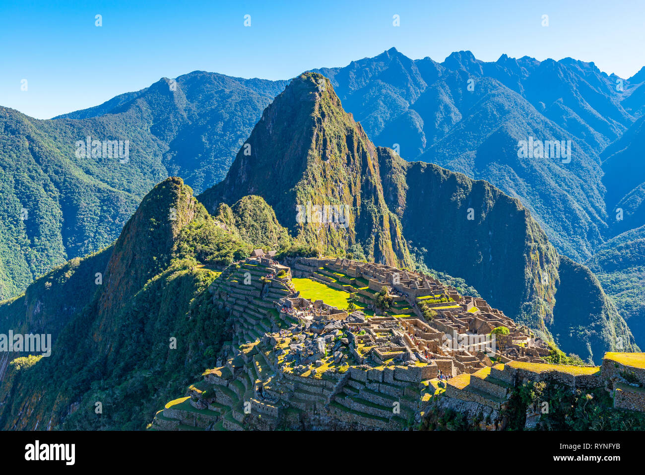 Sonnenaufgang in der Inka Ruinen von Machu Picchu, Cusco Region, Peru. Stockfoto