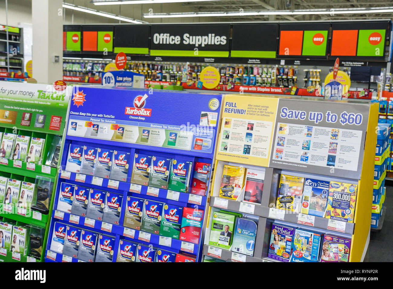 Miami Florida, Staples, Geschäft für Bürobedarf, Kette, Display-Verkaufsverpackung, Software, TurboTax, TaxCut, speziell, FL090222114 Stockfoto