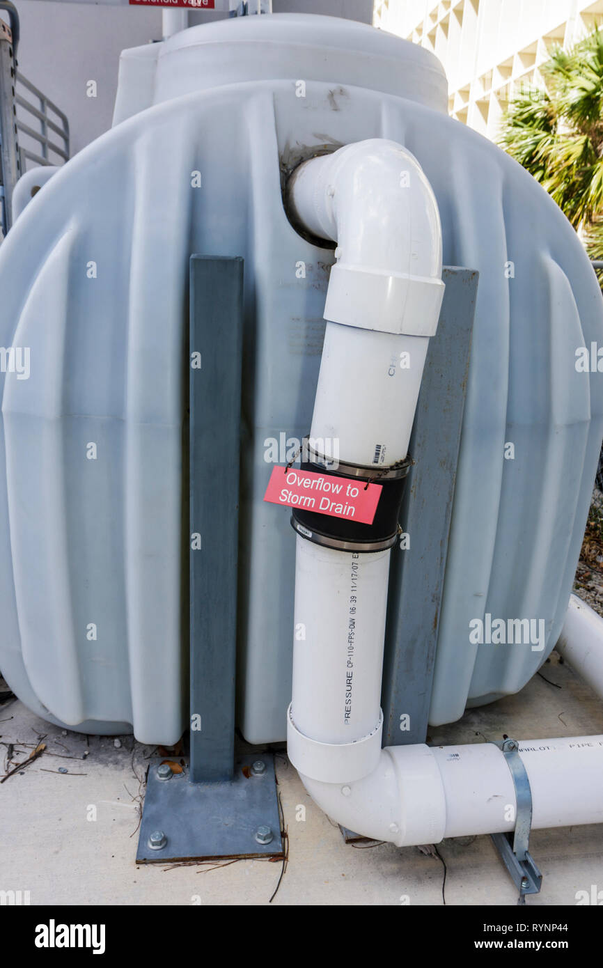 Miami Florida, Staples, Geschäft mit Bürobedarf, erhält LEED Gold-Zertifizierung des Green Building Council, grünes Gebäude, Erhaltung, zurückgewonnenes Wasser Stockfoto