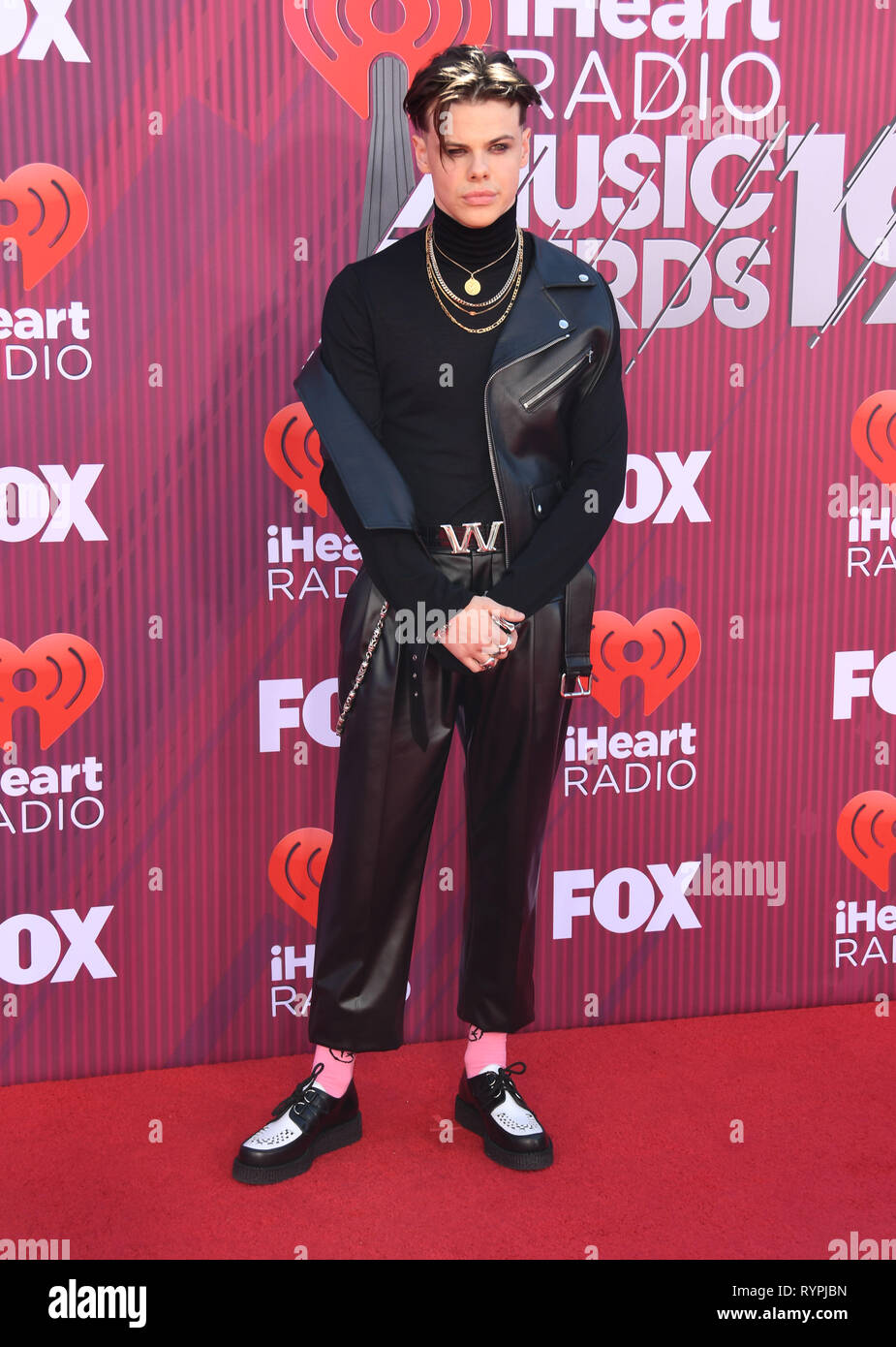 Los Angeles, Kalifornien, USA. 14 Mär, 2019. 14. März 2019 - Los Angeles, Kalifornien - Yungblud. 2019 iHeart Radio Music Awards Ankünfte gehalten an Microsoft Theater. Photo Credit: Birdie Thompson/AdMedia Credit: Birdie Thompson/AdMedia/ZUMA Draht/Alamy leben Nachrichten Stockfoto