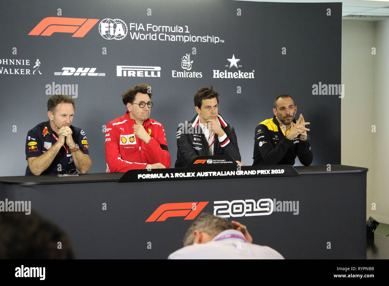 Melbourne, Victoria, Australien. 15 Mär, 2019. FIA-Formel-1-Weltmeisterschaft 2019 - Formel Eins Rolex Grand Prix von Australien. Formel 1 Team Manager drücken Sie Crofrence - Cyril Abiteboul (Renault) Mattia Binotto (Ferrari) Christian Horner (Red Bull) Toto Wolf (Mercedes) Credit: Brett Keating/Alamy leben Nachrichten Stockfoto