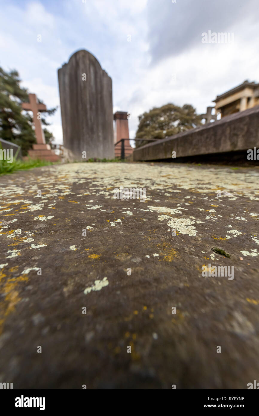 Brompton Friedhof. Im Jahre 1840 als kommerzielle Friedhof eröffnet wurde, gibt es nur sehr wenige Arme hier begraben. London. Großbritannien Stockfoto
