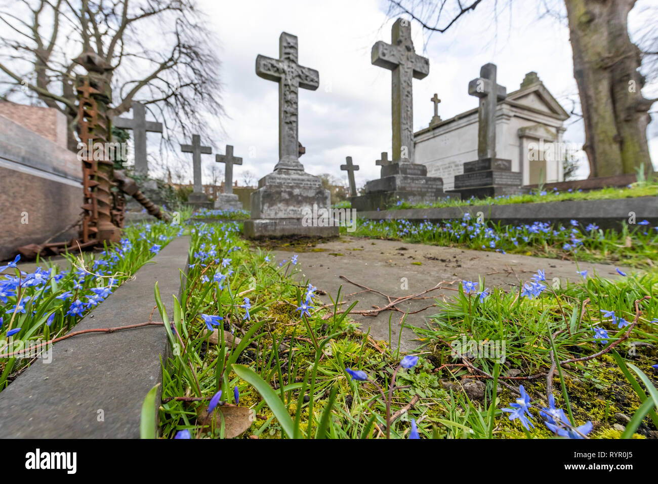 Brompton Friedhof. Im Jahre 1840 als kommerzielle Friedhof eröffnet wurde, gibt es nur sehr wenige Arme hier begraben. London. Großbritannien Stockfoto