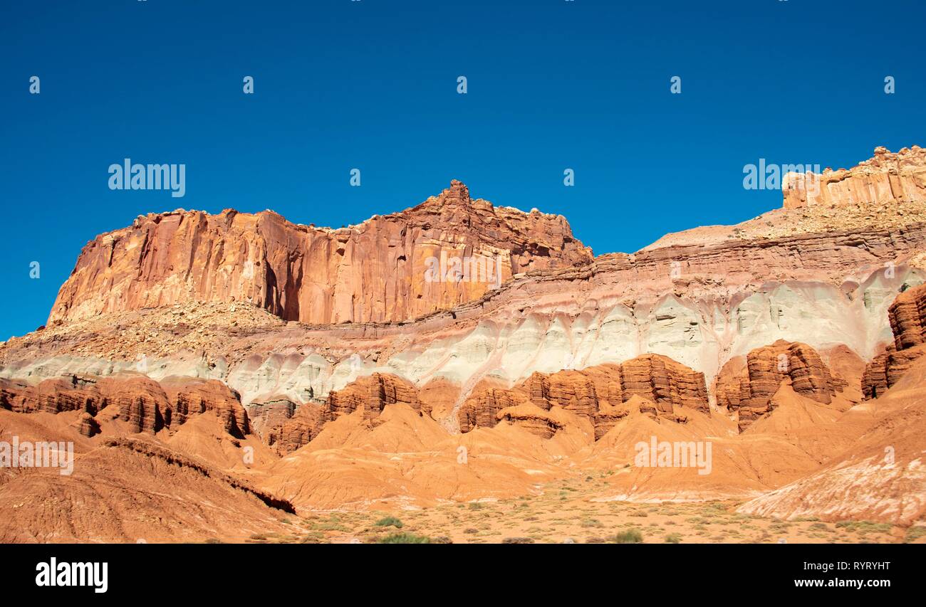 Rote Sandsteinfelsen, Capitol Reef National Park, Utah, Südwesten, USA Stockfoto