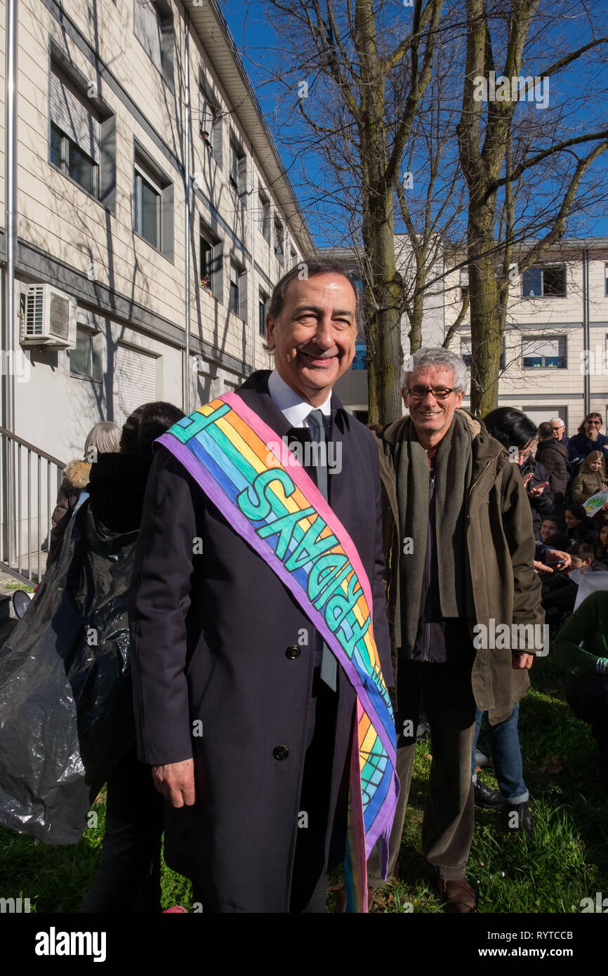 Foto Francesco Bozzo - LaPresse 15-03-2019 Milano, Italia Cronaca Il Sindaco di Milano Giuseppe Sala alla &#x201c; Marcia per il Clima&#x201d; con Gli alunni della scuola Secondaria di Primo Grado &#x201c;SandroPertini&#x201d;. Nella Foto: Il sindaco Giuseppe Sala Stockfoto