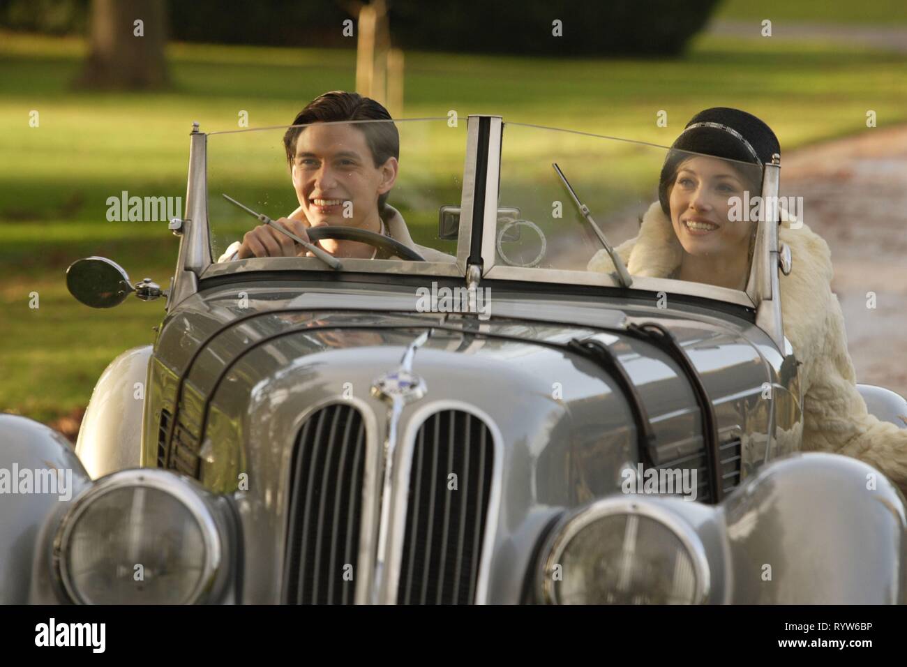 Easy Virtue Großbritannien Jahr: 2009 Regie: Stephan Elliott Ben Barnes, Jessica Biel Stockfoto