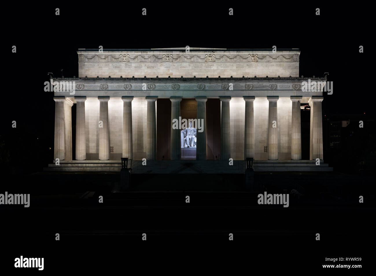 Abraham Lincoln Memorial bei Nacht mit keine Leute an der National Mall in Washington DC Stockfoto
