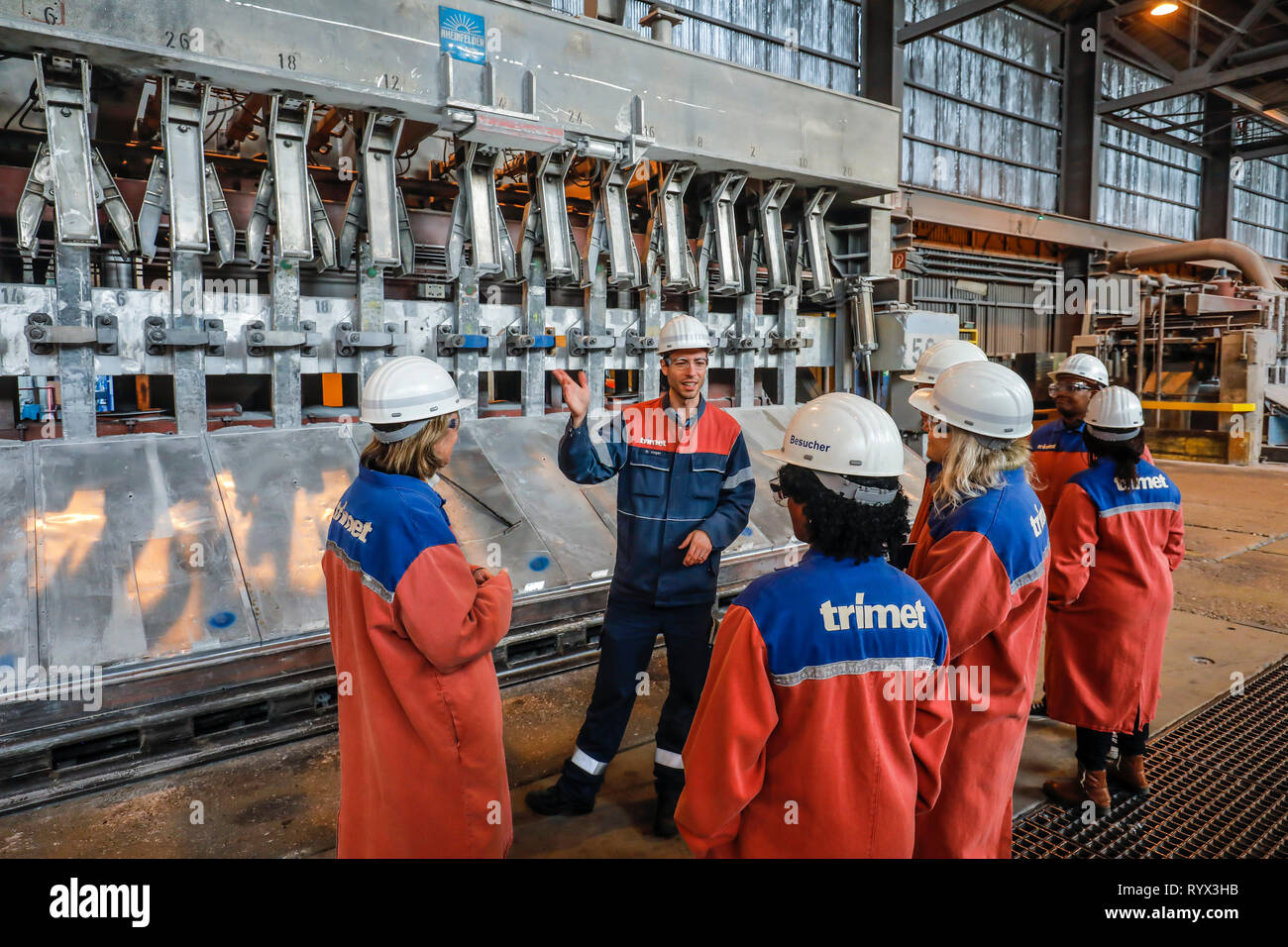 Essen, Ruhrgebiet, Nordrhein-Westfalen, Deutschland - TRIMET ALUMINIUM SE, NRW Ausflug nach COP 23, eine Gruppe von ausländischen Besucher visits InnovationCity Es Stockfoto