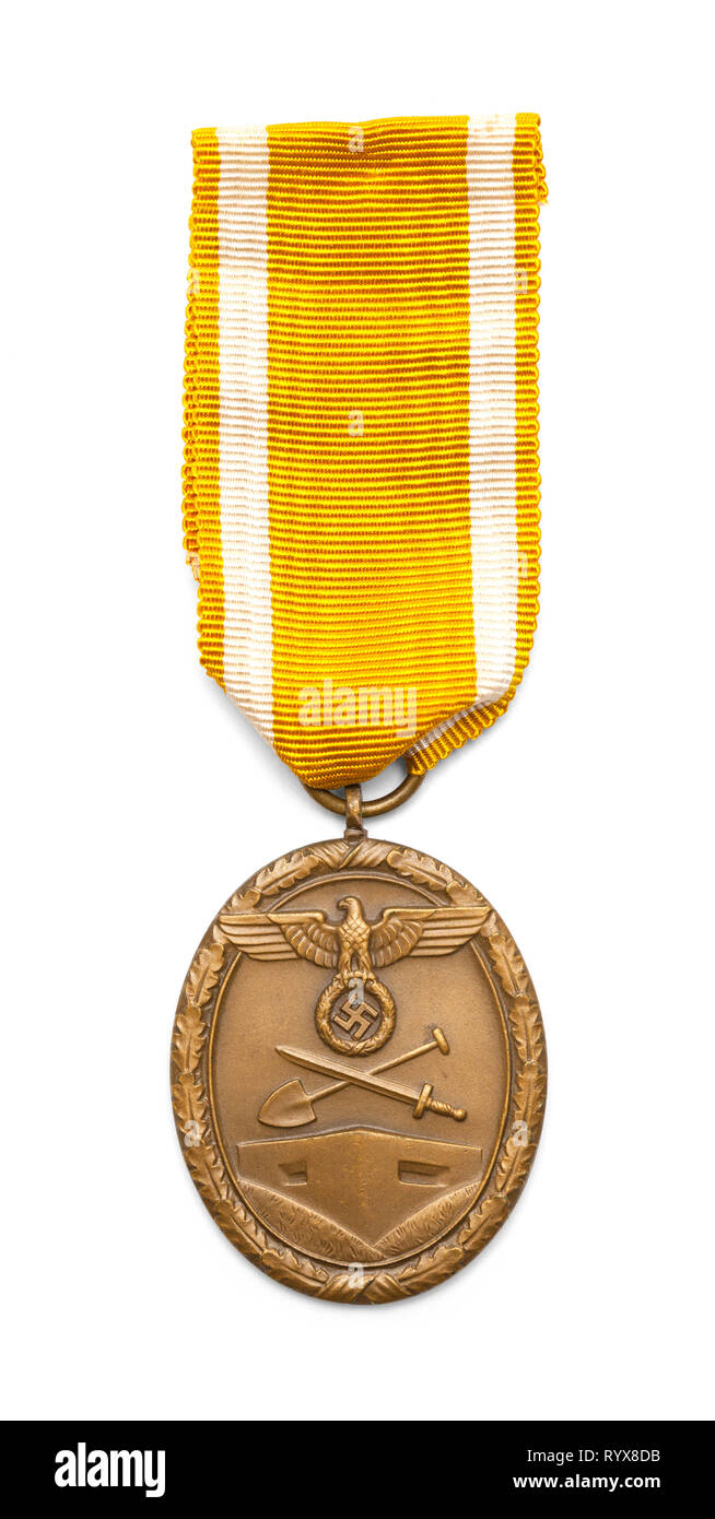 Deutsche Welt Krieg Zwei Westwand Verteidigung Medaille isoliert auf Weiss. Stockfoto