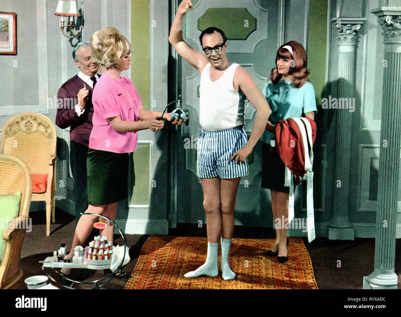 ERIC MORECAMBE, Riviera, 1966 Stockfoto