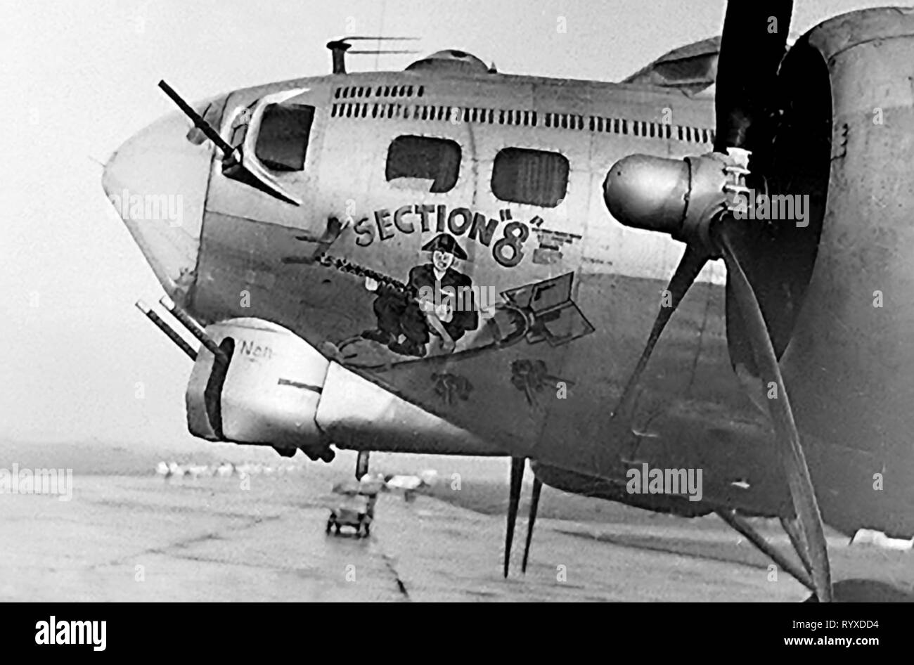 Persönliche Fotos und Erinnerungsstücke, die der Bekämpfung der Amerikaner während des Zweiten Weltkriegs. B-17 Flying Fortress schwerer Bomber Nase Art. Stockfoto