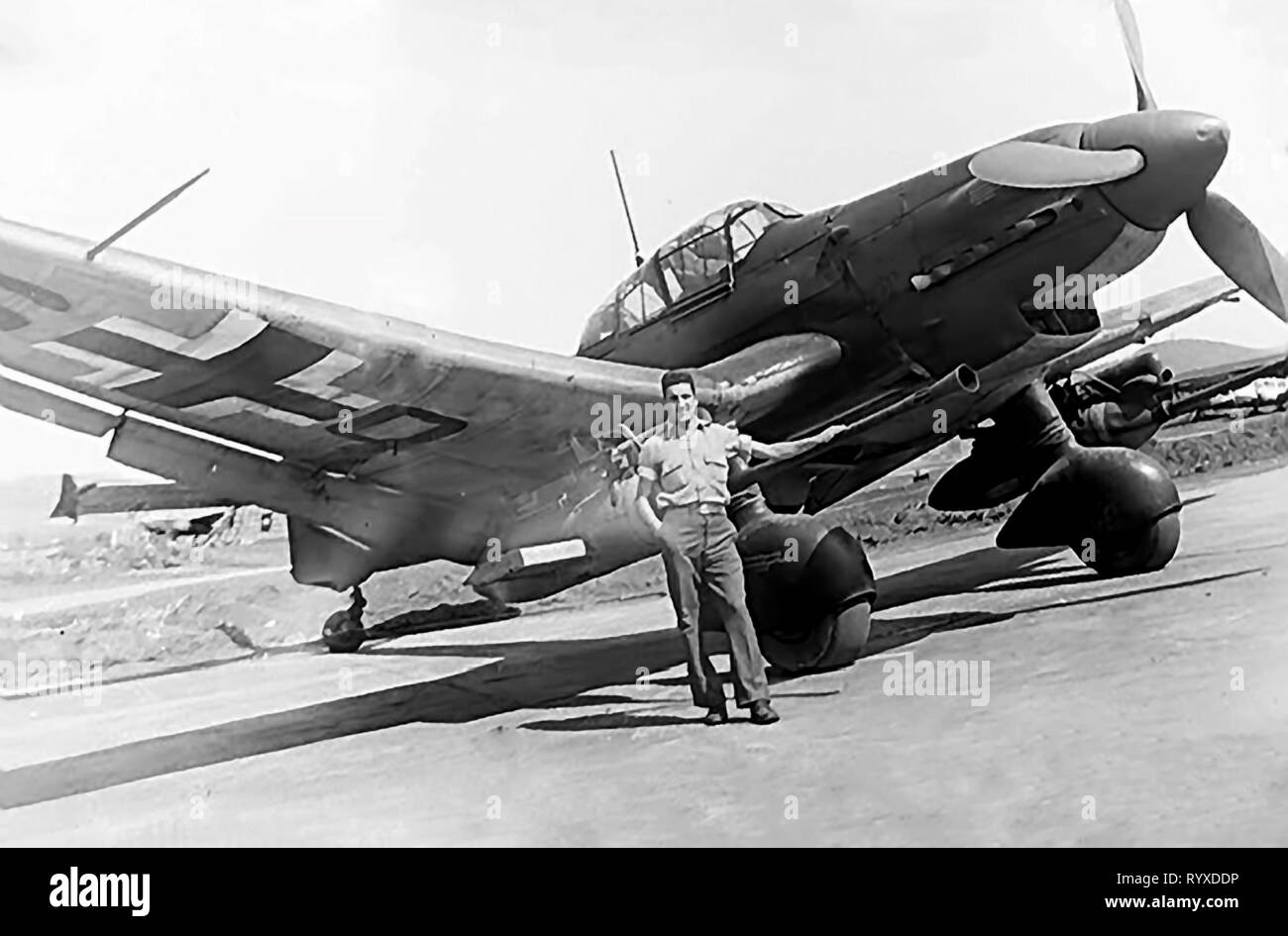 Persönliche Fotos und Erinnerungsstücke, die der Bekämpfung der Amerikaner während des Zweiten Weltkriegs. Gefangen deutschen Junkers JU 87 Sturzkampfbomber. Stockfoto