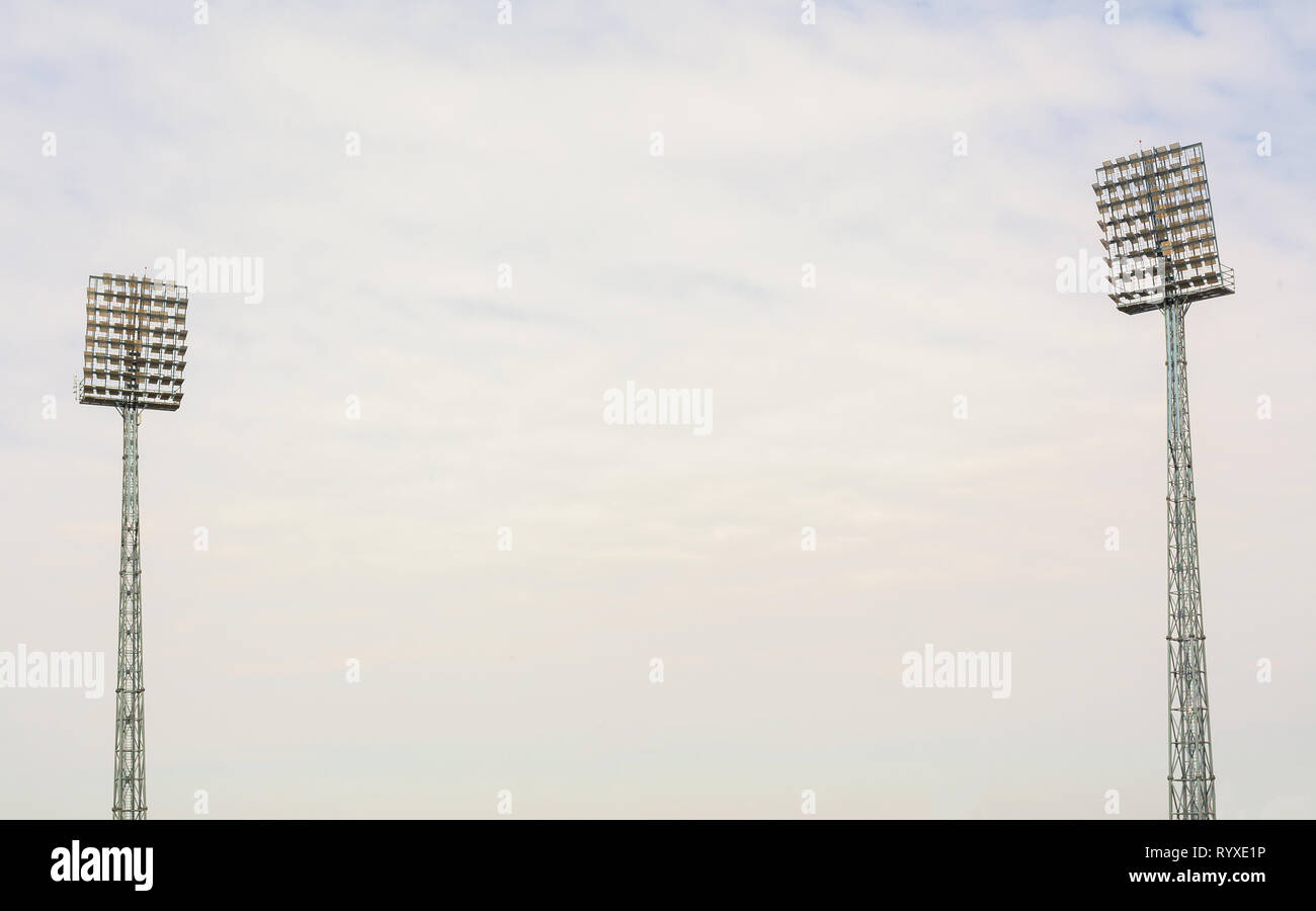 Fußball-yard Reflektoren, moderne LED-Beleuchtung, abstrakte Komposition. Stockfoto