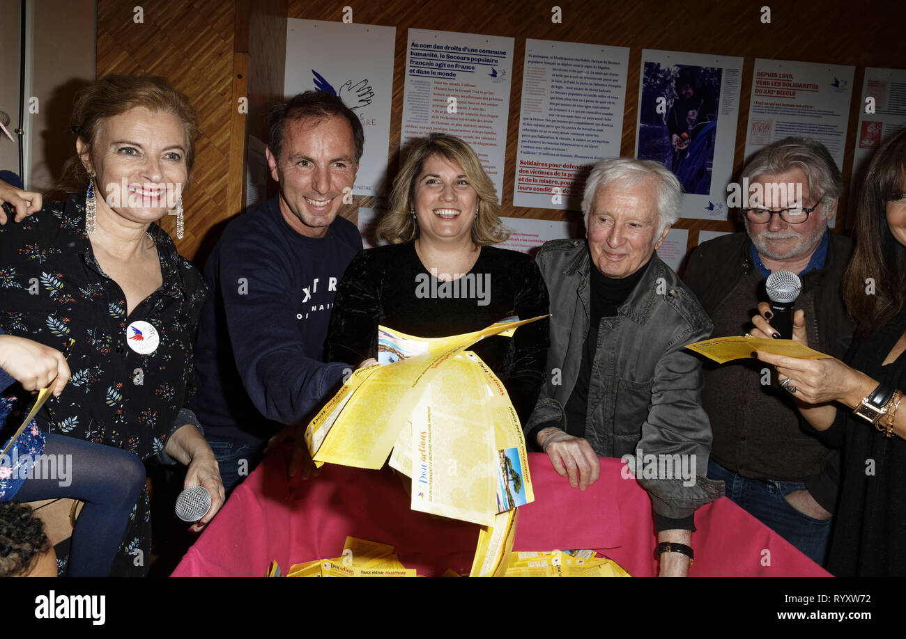 Paris, Frankreich. 15 Mär, 2019. Valérie Trierweiler, Jean-Philippe Doux, Veronica Antonelli, Marcel Amont und Christian Rauth besuchen im Don' Aktionen Nationale zeichnen an der Secours Populaire Français in Paris am 15. März 2019. Quelle: Bernard Menigault/Alamy leben Nachrichten Stockfoto