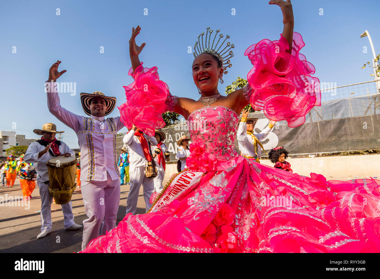 Cunbia Tänzer. Karneval Sonntag feiert die große Parade der Tradition und Folklore, eine Parade, die nur traditionelle folkloristische Gruppen, cumbiambas und Stockfoto