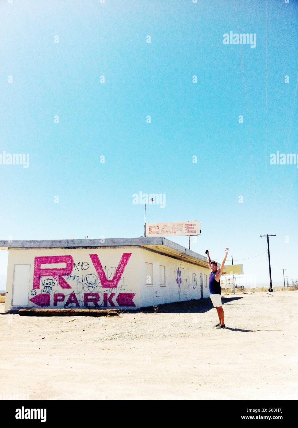 Aufgeregt vor verlassenen RV park Stockfoto