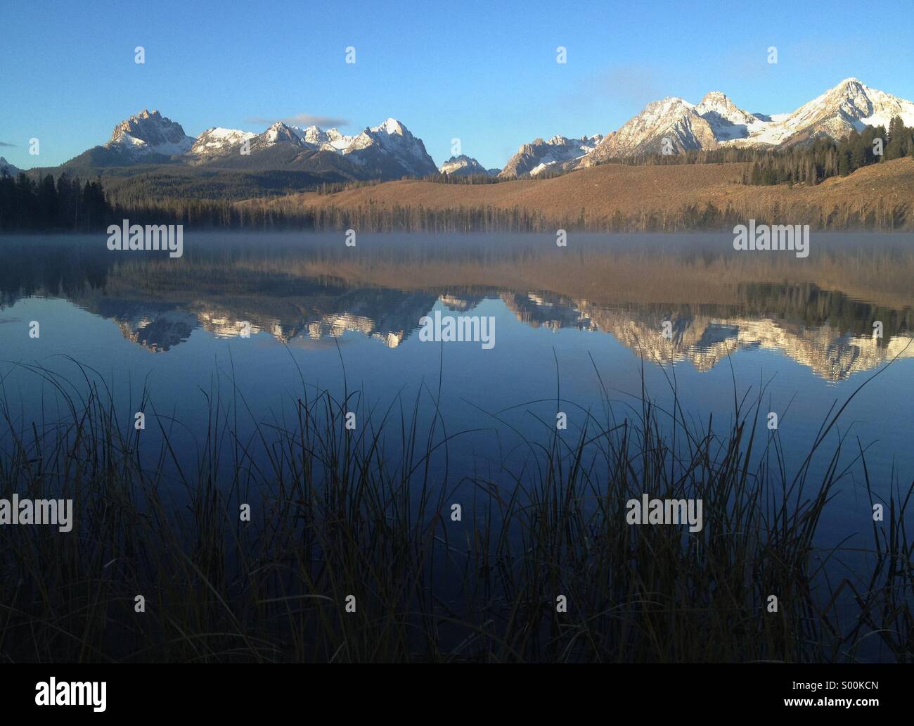 Sunrise, Sawtooth Reichweite, wenig Rotbarsch See, Idaho - Smartphone-aufgenommenes Stockfoto