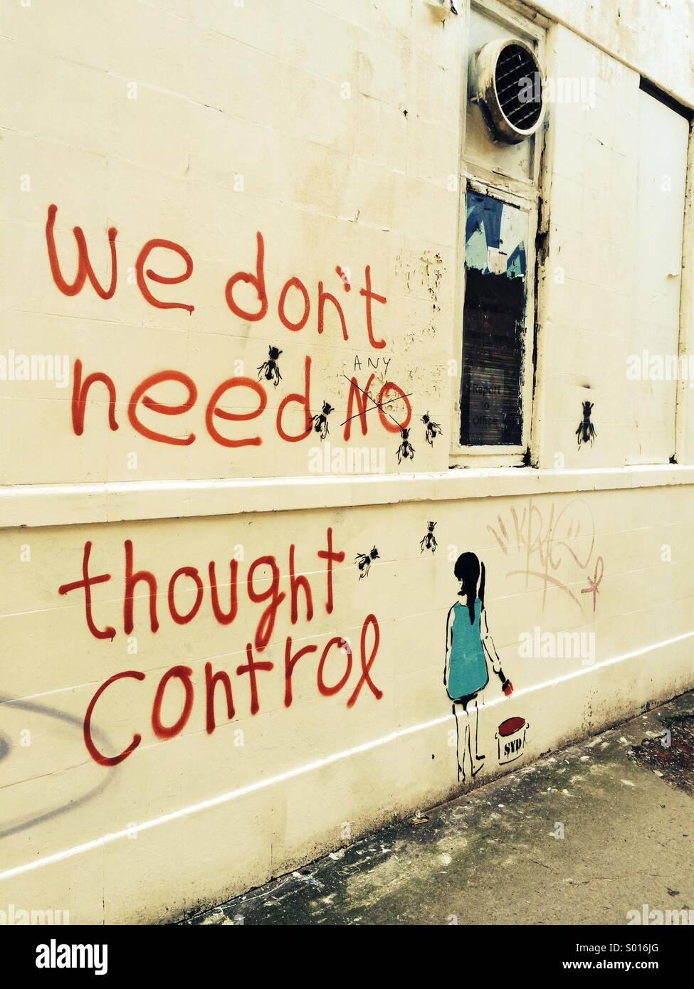 Wir brauchen nicht keine Gedanken-Kontrolle - Smartphone-aufgenommenes Stockfoto