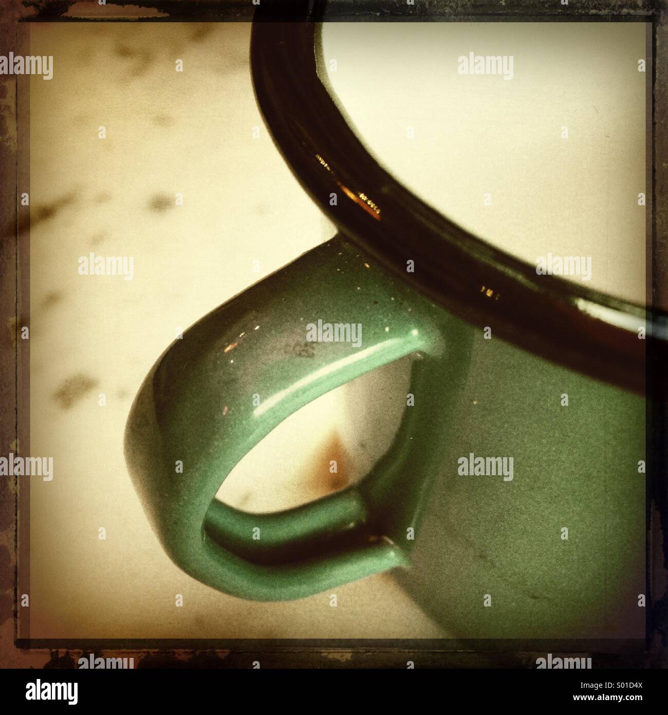 Kaffeetasse Griff - Smartphone-aufgenommenes Stockfoto