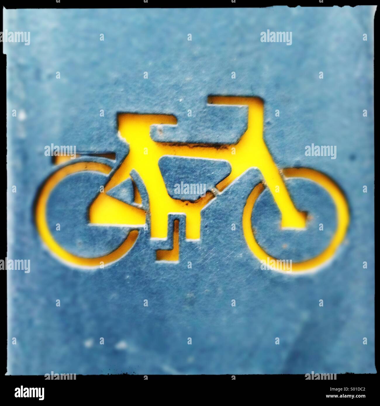 Fahrrad-Schild an der Straße Stockfoto