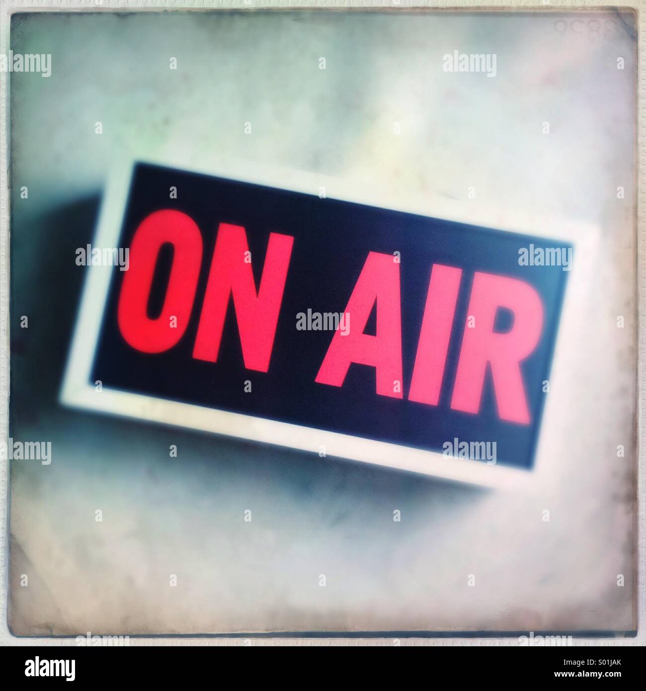 Auf Luft-Zeichen-box - Smartphone-aufgenommenes Stockfoto