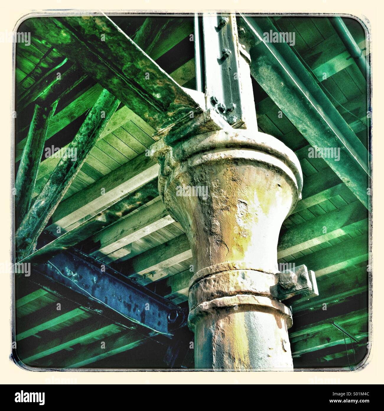 Pier-Unterstützung Stockfoto