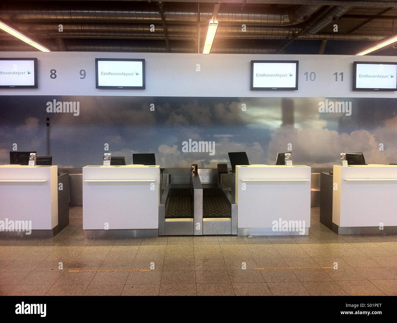 Wann Schließt Der Check In Schalter www.alamy.de