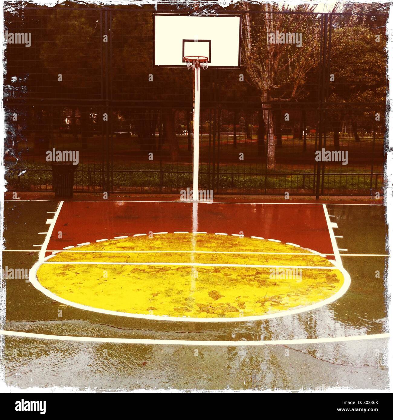 Basketball cort Fotos und Bildmaterial in hoher Auflösung Alamy