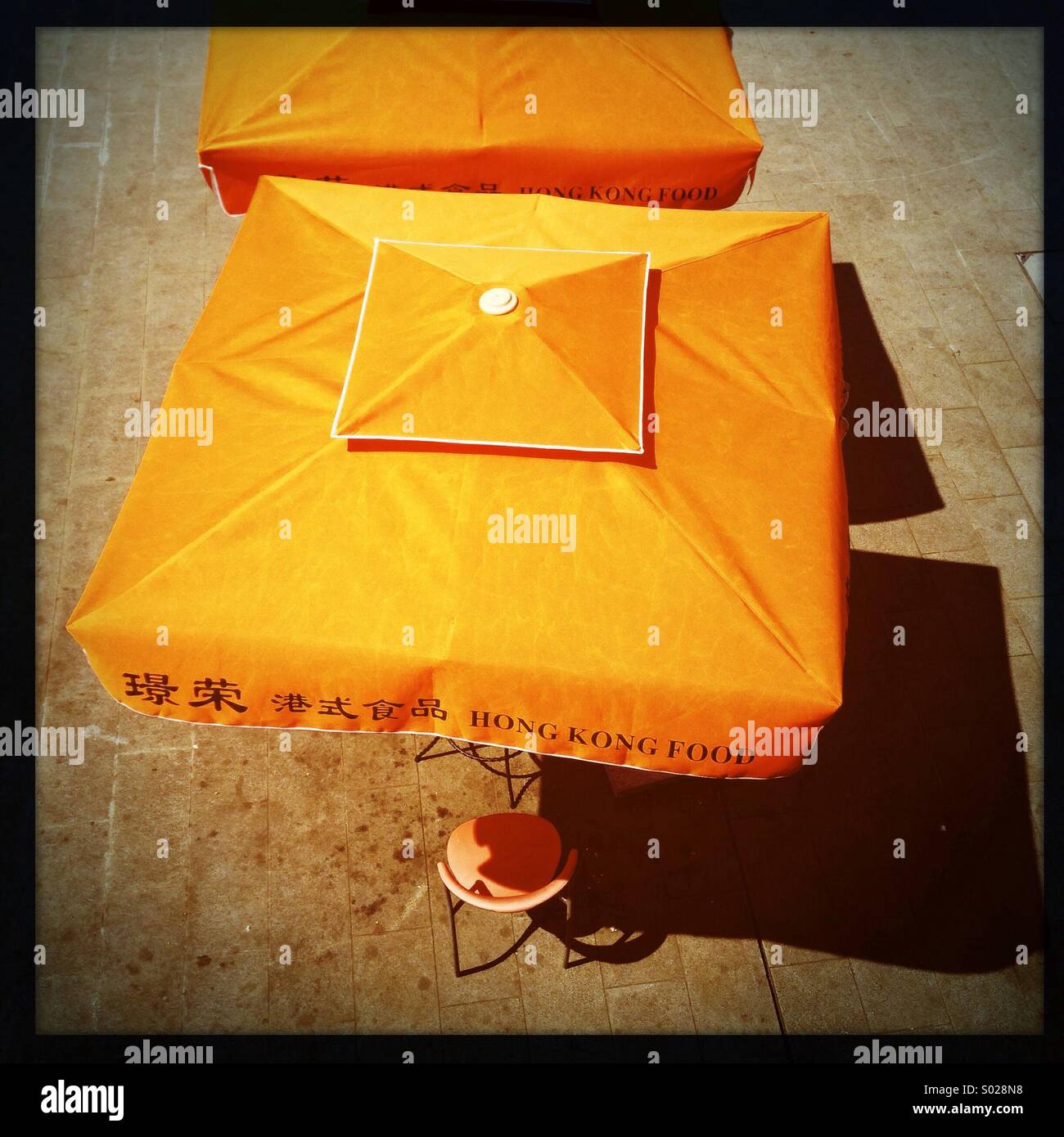 Cafe Sonnenschirme und Stuhl in Shanghai, china Stockfoto