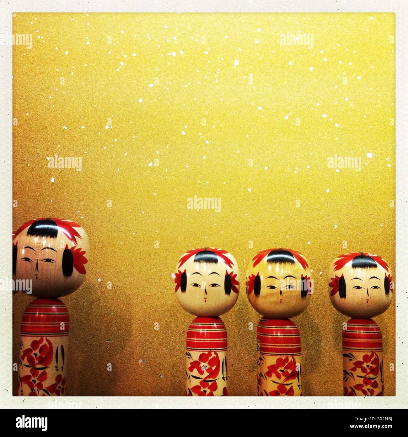 Japanische traditionelle Kokeshi Puppen. Stockfoto