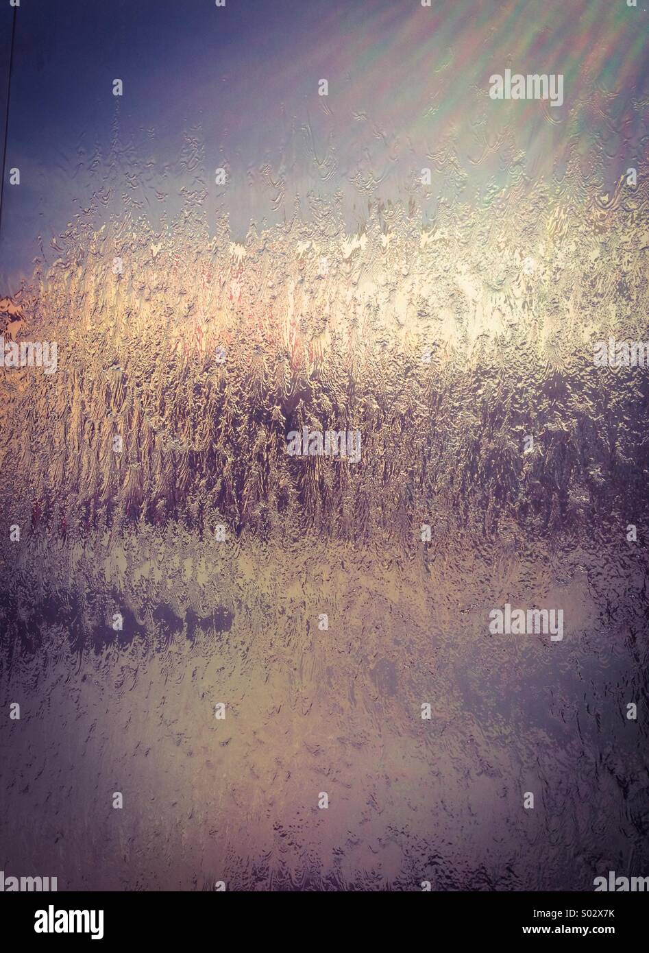 Wasser-Brunnen-Kunst - Smartphone-aufgenommenes Stockfoto