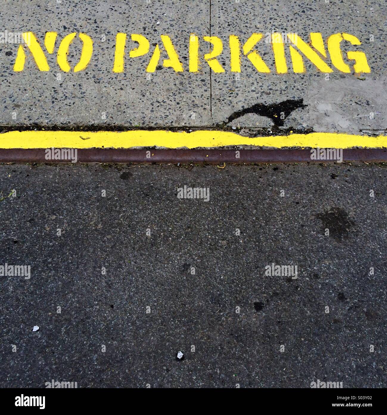 kein Parkplatz Erwärmung Zeichen Stockfoto