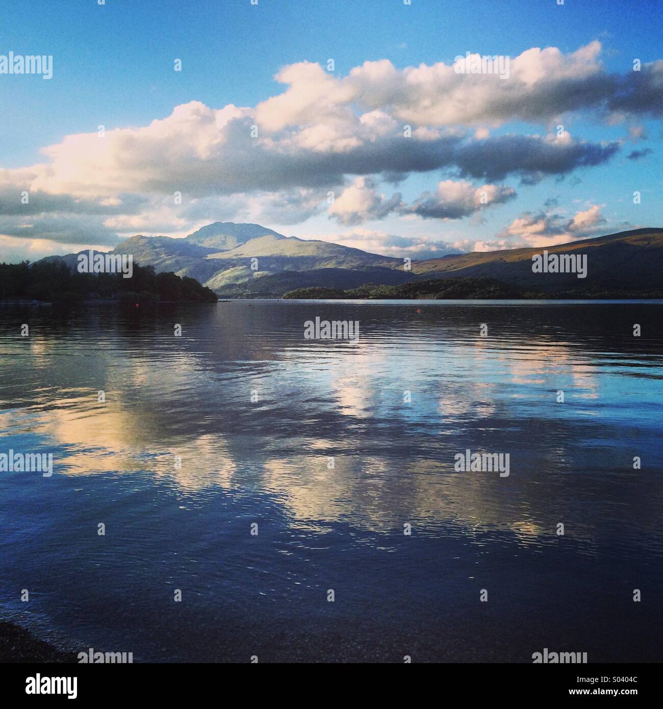 Ben Lomond bei Sonnenuntergang Luss, Schottland, Großbritannien Stockfoto