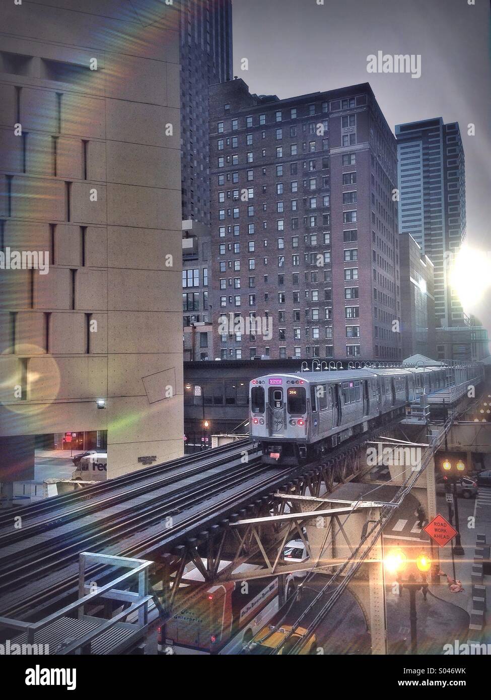 Chicago u-Bahn bei Sonnenuntergang Stockfoto