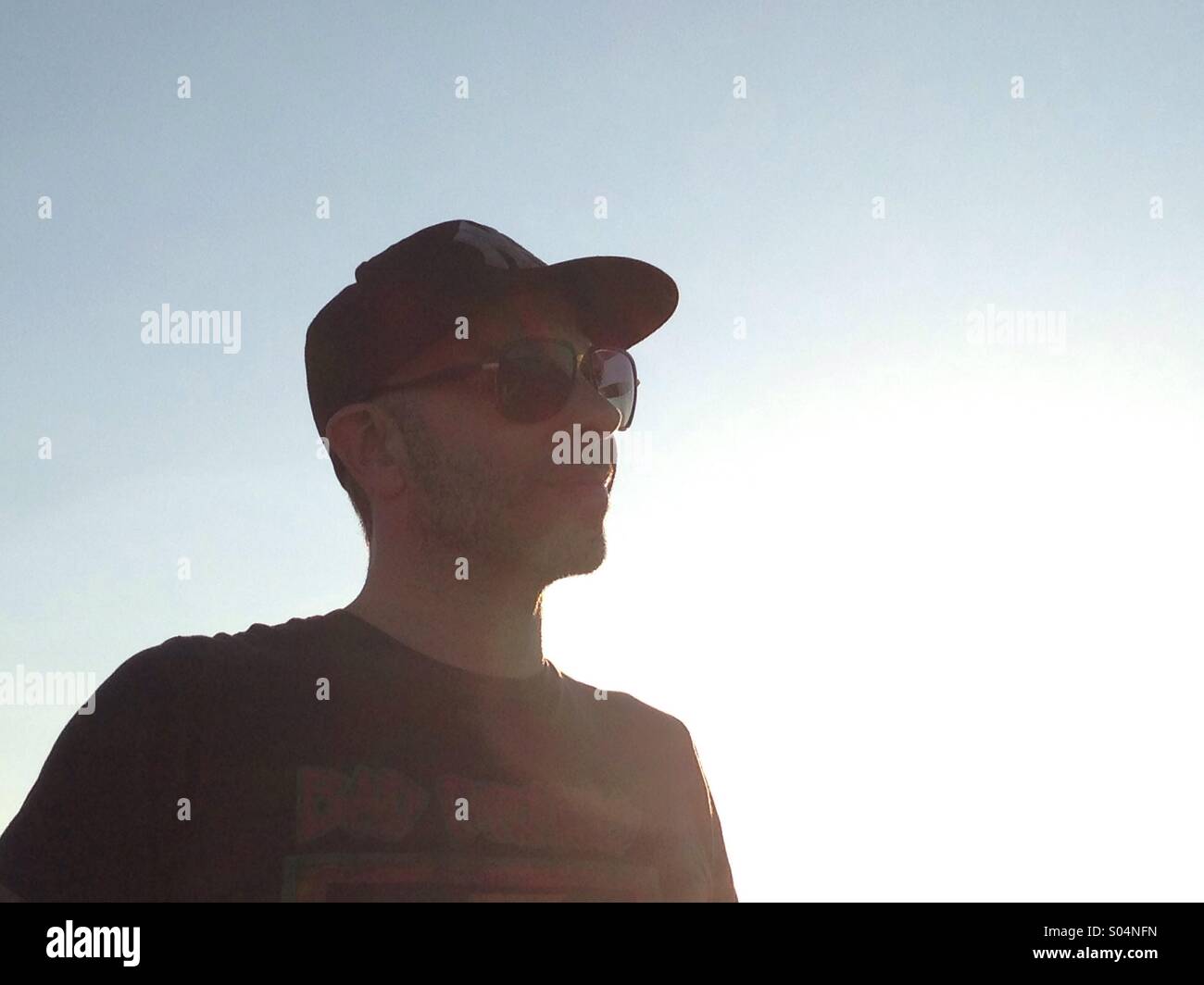 Hipster Skater Sonnenuntergang Moment, nach links nach rechts Stockfoto