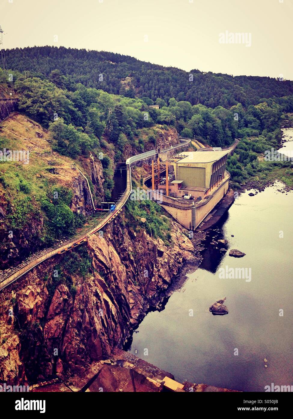 Dam - Smartphone-aufgenommenes Stockfoto