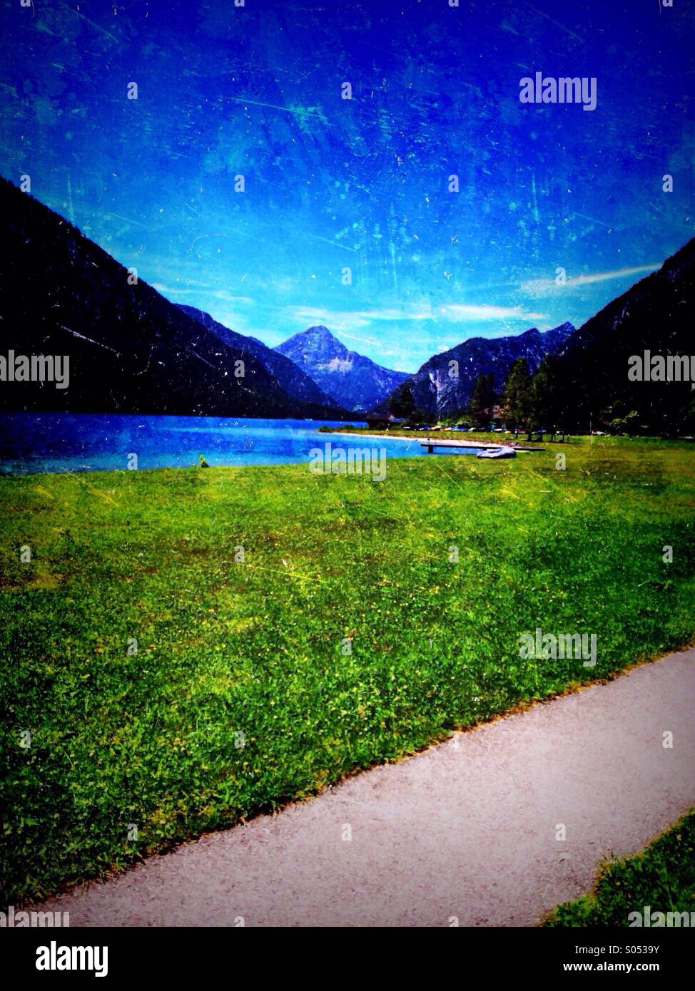 See-Plansee im Sommer - Smartphone-aufgenommenes Stockfoto