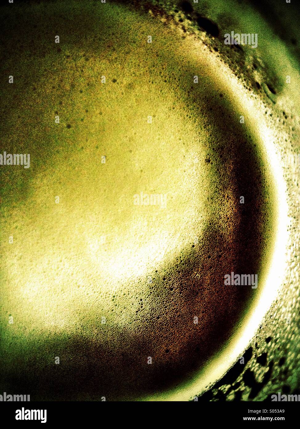Blick in das pint - Smartphone-aufgenommenes Stockfoto