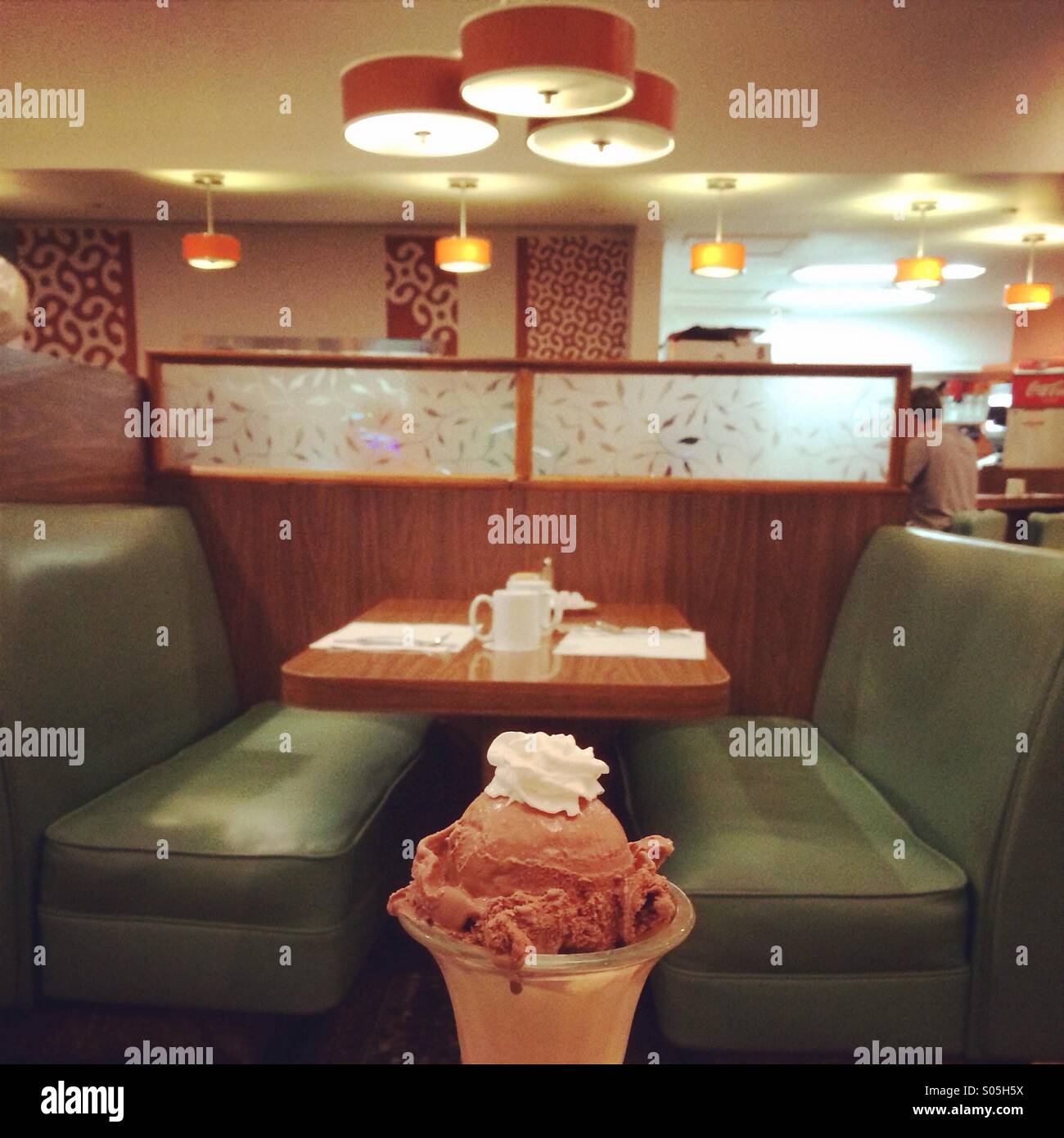 Classic Restaurant und Eis-Sonntag Stockfoto